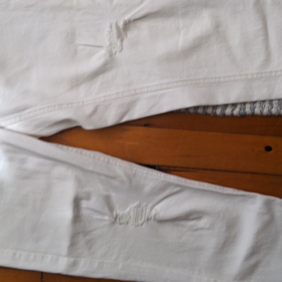 White dynamite Denim - Picture 3 of 4